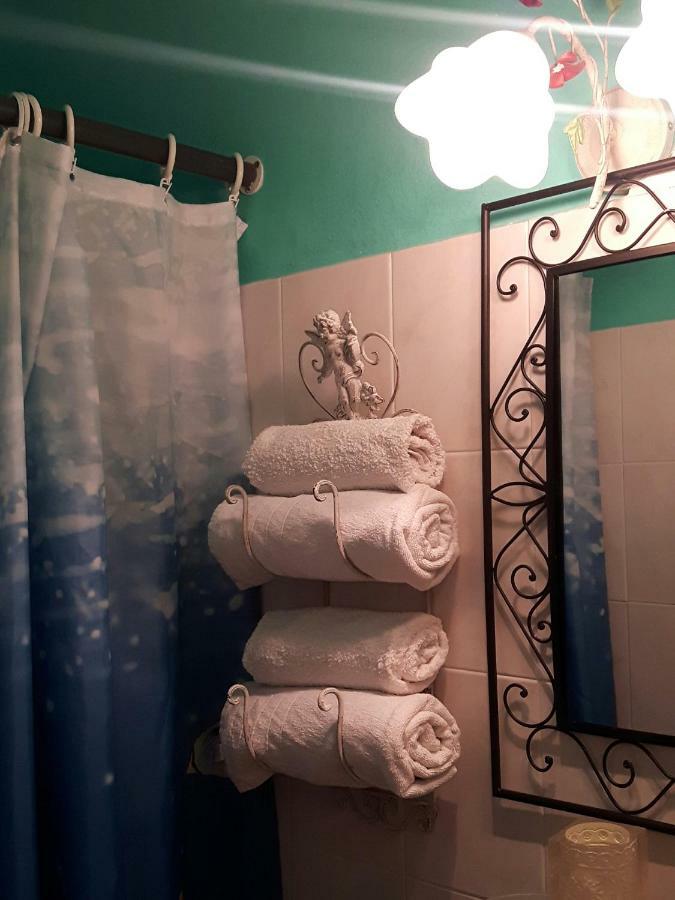 Noor Apartment And Room Хвар Экстерьер фото